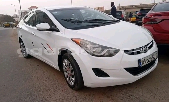 Dieundeu Occasion Hyundai Elantra White Auto in Dakar in Dakar Dieundeu Occasion Hyundai Elantra White Auto in Dakar in Dakar