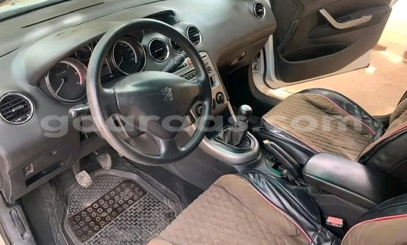 Dieundeu Occasion Peugeot 308 White Auto in Dakar in Dakar Dieundeu Occasion Peugeot 308 White Auto in Dakar in Dakar