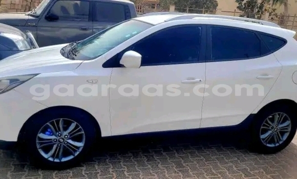 Dieundeu Occasion Hyundai Tucson White Auto in Dakar in Dakar Dieundeu Occasion Hyundai Tucson White Auto in Dakar in Dakar