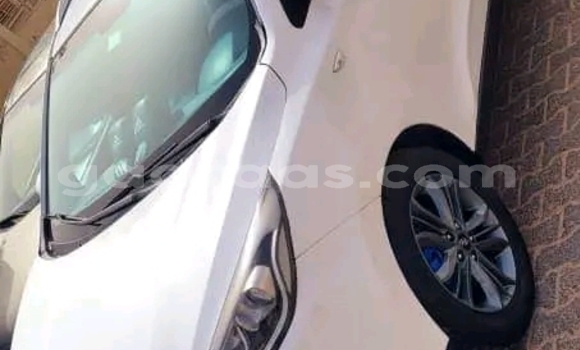 Dieundeu Occasion Hyundai Tucson White Auto in Dakar in Dakar Dieundeu Occasion Hyundai Tucson White Auto in Dakar in Dakar