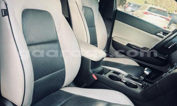 Dieundeu Occasion Kia Sportage Black Auto in Dakar in Dakar Dieundeu Occasion Kia Sportage Black Auto in Dakar in Dakar