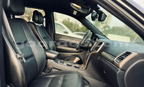 Dieundeu Occasion Jeep Grand Cherokee Black Auto in Dakar in Dakar Dieundeu Occasion Jeep Grand Cherokee Black Auto in Dakar in Dakar