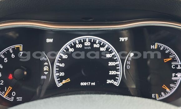 Dieundeu Occasion Jeep Grand Cherokee Black Auto in Dakar in Dakar Dieundeu Occasion Jeep Grand Cherokee Black Auto in Dakar in Dakar