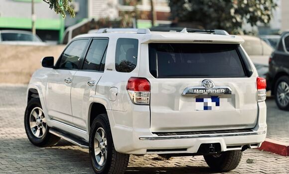Buy Used Toyota 4Runner White Car in Dakar in Dakar Buy Used Toyota 4Runner White Car in Dakar in Dakar