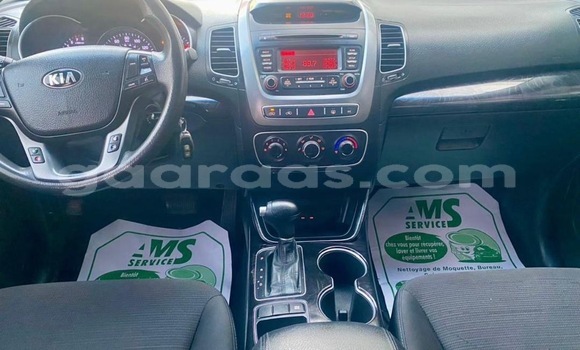 Acheter Occasion Voiture Kia Sorento Blanc à Dakar, Dakar Acheter Occasion Voiture Kia Sorento Blanc à Dakar, Dakar