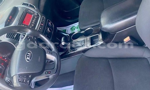 Acheter Occasion Voiture Kia Sorento Blanc à Dakar, Dakar Acheter Occasion Voiture Kia Sorento Blanc à Dakar, Dakar