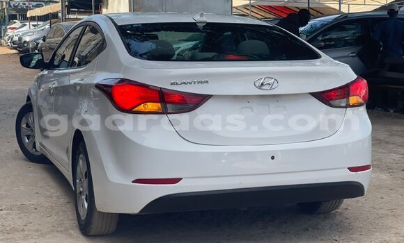 Buy Used Hyundai Elantra Blanc Car in Ain sebaa in Casablanca Buy Used Hyundai Elantra Blanc Car in Ain sebaa in Casablanca