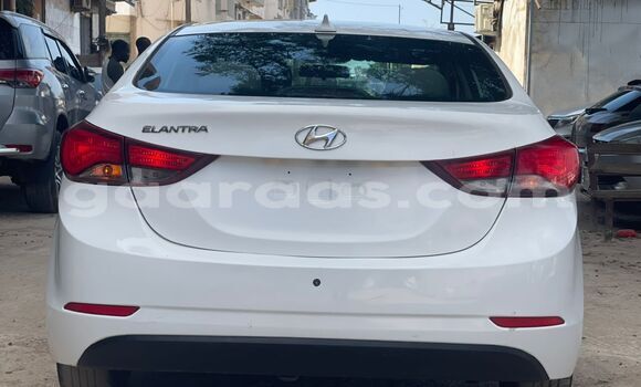 Buy Used Hyundai Elantra Blanc Car in Ain sebaa in Casablanca Buy Used Hyundai Elantra Blanc Car in Ain sebaa in Casablanca