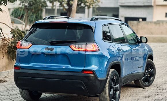 Buy Used Jeep Cherokee Blue Car in Dakar in Dakar Buy Used Jeep Cherokee Blue Car in Dakar in Dakar