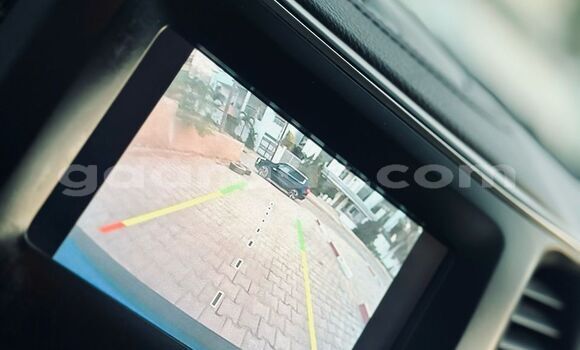 Buy Used Jeep Cherokee Blue Car in Dakar in Dakar Buy Used Jeep Cherokee Blue Car in Dakar in Dakar