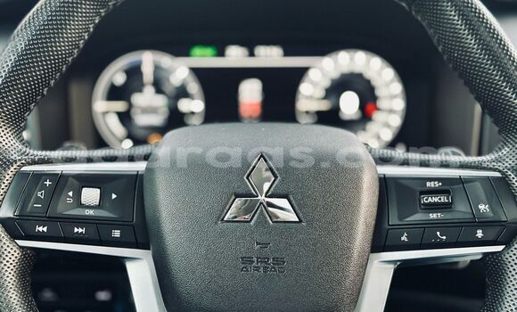 Dieundeu Occasion Mitsubishi Outlander Black Auto in Dakar in Dakar Dieundeu Occasion Mitsubishi Outlander Black Auto in Dakar in Dakar