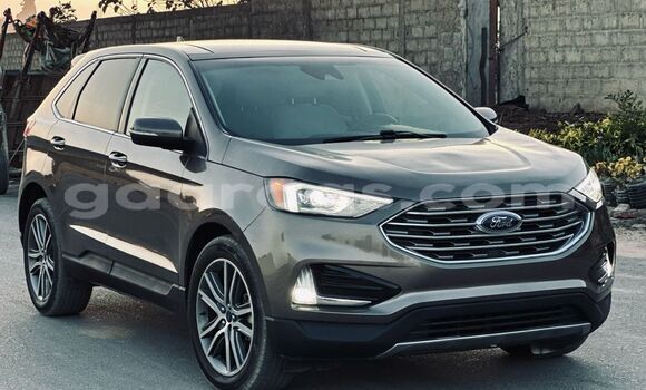 Acheter Occasion Voiture Ford Edge Gris à Dakar, Dakar Acheter Occasion Voiture Ford Edge Gris à Dakar, Dakar