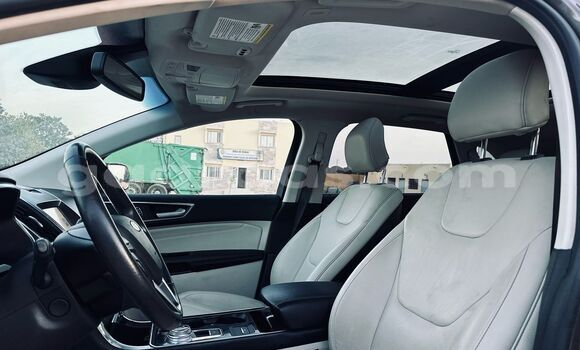 Acheter Occasion Voiture Ford Edge Gris à Dakar, Dakar Acheter Occasion Voiture Ford Edge Gris à Dakar, Dakar