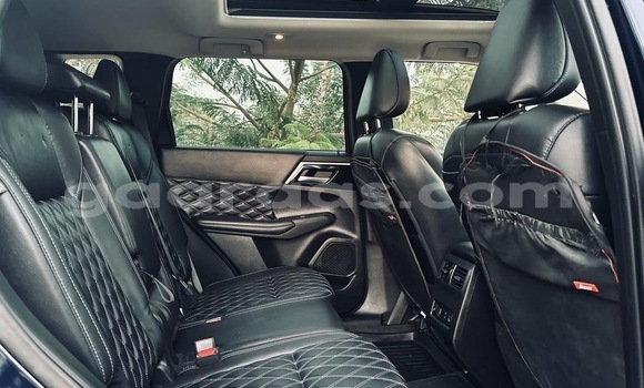 Dieundeu Occasion Mitsubishi Outlander Blue Auto in Dakar in Dakar Dieundeu Occasion Mitsubishi Outlander Blue Auto in Dakar in Dakar