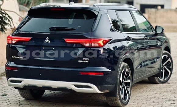 Dieundeu Occasion Mitsubishi Outlander Blue Auto in Dakar in Dakar Dieundeu Occasion Mitsubishi Outlander Blue Auto in Dakar in Dakar