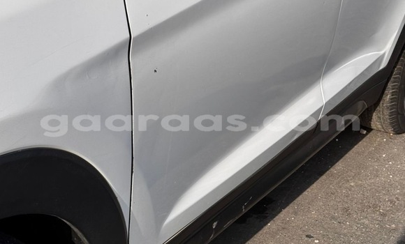 Acheter Occasion Voiture Hyundai Tucson Blanc à Dakar, Dakar Acheter Occasion Voiture Hyundai Tucson Blanc à Dakar, Dakar