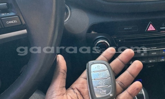 Acheter Occasion Voiture Hyundai Tucson Blanc à Dakar, Dakar Acheter Occasion Voiture Hyundai Tucson Blanc à Dakar, Dakar