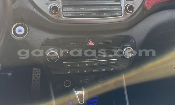 Acheter Occasion Voiture Hyundai Tucson Blanc à Dakar, Dakar Acheter Occasion Voiture Hyundai Tucson Blanc à Dakar, Dakar