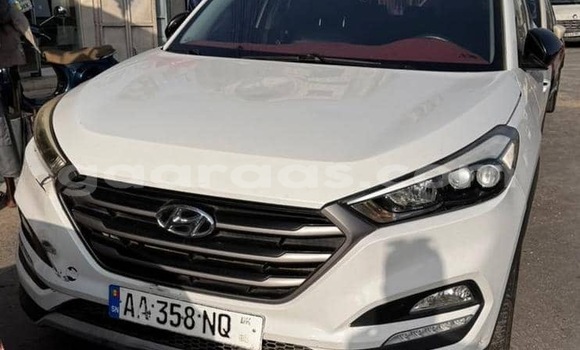 Acheter Occasion Voiture Hyundai Tucson Blanc à Dakar, Dakar Acheter Occasion Voiture Hyundai Tucson Blanc à Dakar, Dakar