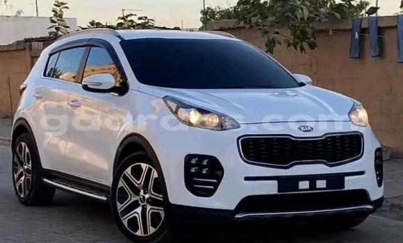 Dieundeu Occasion Kia Sportage White Auto in Dakar in Dakar Dieundeu Occasion Kia Sportage White Auto in Dakar in Dakar