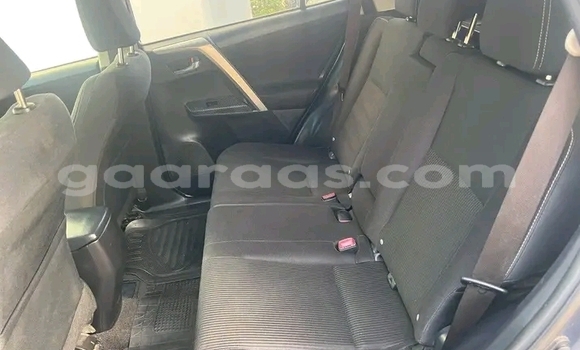 Acheter Occasion Voiture Toyota RAV4 Autre à Dakar, Dakar Acheter Occasion Voiture Toyota RAV4 Autre à Dakar, Dakar