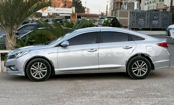 Acheter Occasion Voiture Hyundai Sonata Blanc à Dakar, Dakar Acheter Occasion Voiture Hyundai Sonata Blanc à Dakar, Dakar