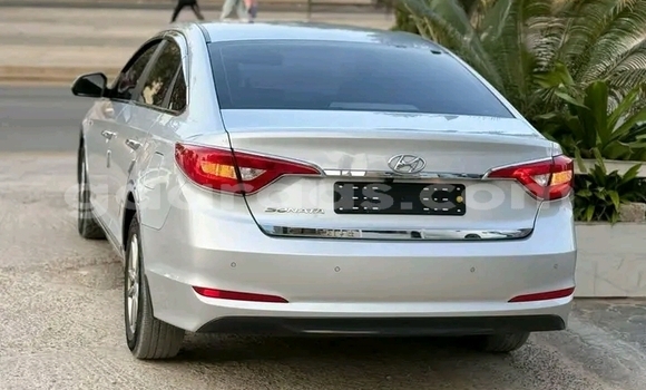 Acheter Occasion Voiture Hyundai Sonata Blanc à Dakar, Dakar Acheter Occasion Voiture Hyundai Sonata Blanc à Dakar, Dakar