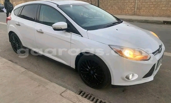 Buy Used Ford Focus White Car in Dakar in Dakar Buy Used Ford Focus White Car in Dakar in Dakar