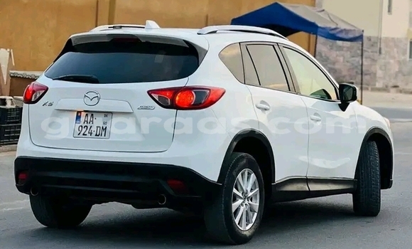 Dieundeu Occasion Mazda CX-5 White Auto in Dakar in Dakar Dieundeu Occasion Mazda CX-5 White Auto in Dakar in Dakar