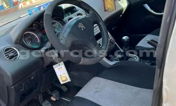 Dieundeu Occasion Peugeot 308 White Auto in Dakar in Dakar Dieundeu Occasion Peugeot 308 White Auto in Dakar in Dakar