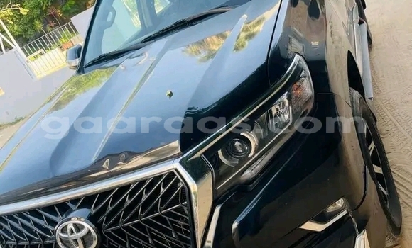 Acheter Occasion Voiture Toyota Land Cruiser Prado Noir à Dakar, Dakar Acheter Occasion Voiture Toyota Land Cruiser Prado Noir à Dakar, Dakar