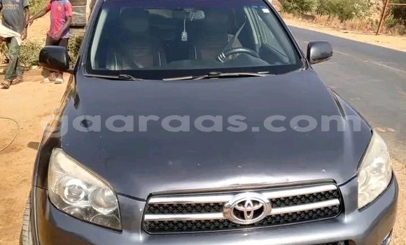 Acheter Occasion Voiture Toyota RAV4 Noir à Dakar, Dakar Acheter Occasion Voiture Toyota RAV4 Noir à Dakar, Dakar