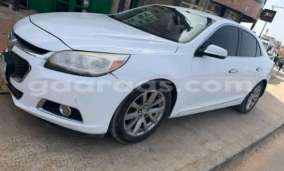 Buy Used Chevrolet Malibu Blanc Car in Dakar in Dakar Buy Used Chevrolet Malibu Blanc Car in Dakar in Dakar