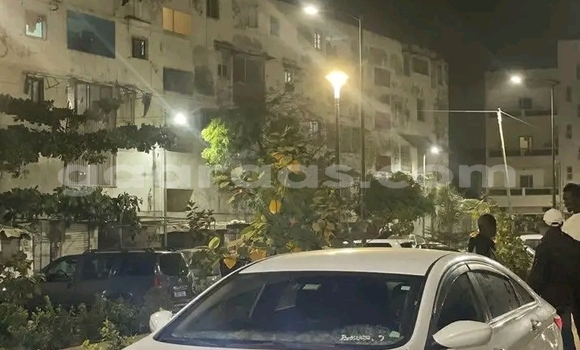 Dieundeu Occasion Hyundai Sonata Blanc Auto in Dakar in Dakar Dieundeu Occasion Hyundai Sonata Blanc Auto in Dakar in Dakar