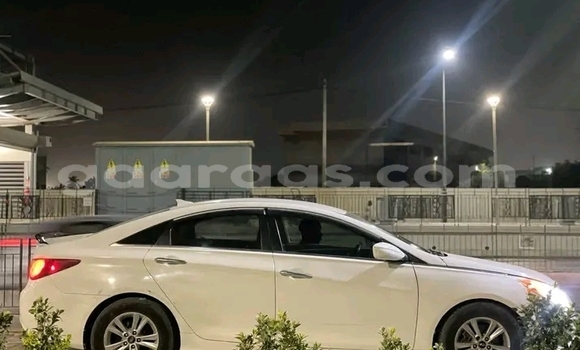 Dieundeu Occasion Hyundai Sonata Blanc Auto in Dakar in Dakar Dieundeu Occasion Hyundai Sonata Blanc Auto in Dakar in Dakar