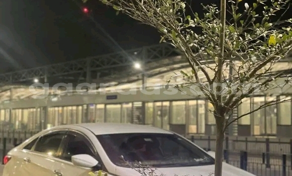 Dieundeu Occasion Hyundai Sonata Blanc Auto in Dakar in Dakar Dieundeu Occasion Hyundai Sonata Blanc Auto in Dakar in Dakar