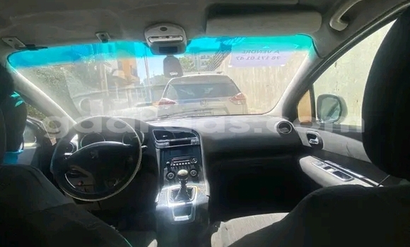 Dieundeu Occasion Peugeot 3008 Black Auto in Dakar in Dakar Dieundeu Occasion Peugeot 3008 Black Auto in Dakar in Dakar