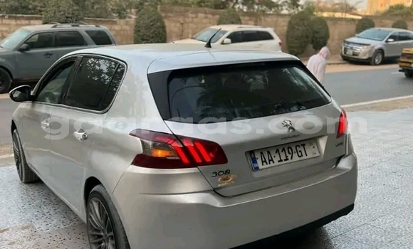 Buy Used Peugeot 308 White Car in Dakar in Dakar