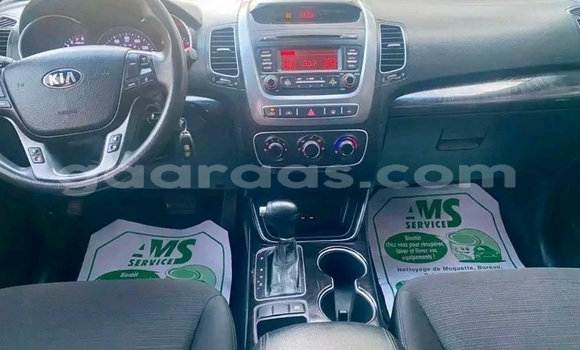 Dieundeu Occasion Kia Sorento White Auto in Dakar in Dakar Dieundeu Occasion Kia Sorento White Auto in Dakar in Dakar