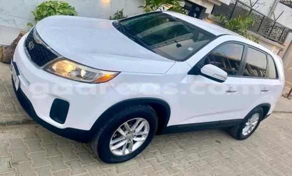 Dieundeu Occasion Kia Sorento White Auto in Dakar in Dakar Dieundeu Occasion Kia Sorento White Auto in Dakar in Dakar