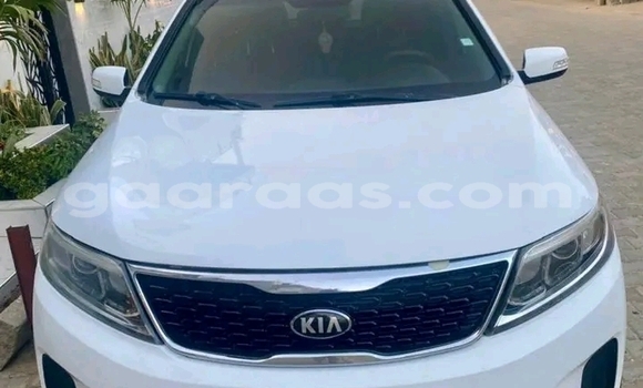 Dieundeu Occasion Kia Sorento White Auto in Dakar in Dakar Dieundeu Occasion Kia Sorento White Auto in Dakar in Dakar