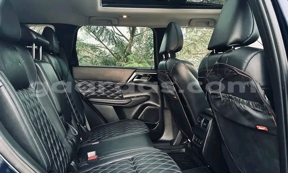 Dieundeu Occasion Mitsubishi Outlander Black Auto in Dakar in Dakar Dieundeu Occasion Mitsubishi Outlander Black Auto in Dakar in Dakar