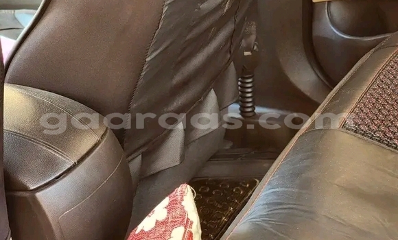 Dieundeu Occasion Hyundai Sonata Red Auto in Dakar in Dakar Dieundeu Occasion Hyundai Sonata Red Auto in Dakar in Dakar