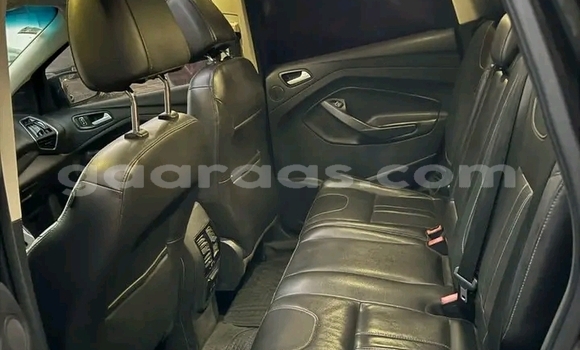 Acheter Occasion Voiture Ford Escape Noir à Dakar, Dakar Acheter Occasion Voiture Ford Escape Noir à Dakar, Dakar