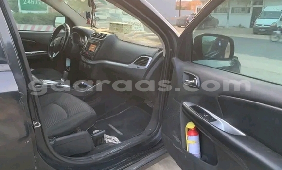 Acheter Occasion Voiture Dodge Intrepid Noir à Dakar, Dakar Acheter Occasion Voiture Dodge Intrepid Noir à Dakar, Dakar