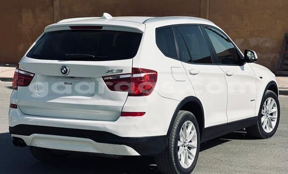 Acheter Occasion Voiture BMW X3 Blanc à Dakar, Dakar Acheter Occasion Voiture BMW X3 Blanc à Dakar, Dakar