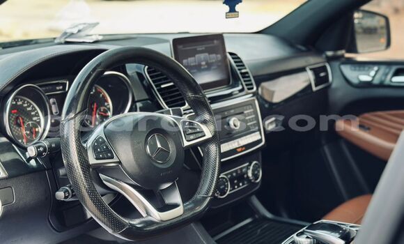 Acheter Occasion Voiture Mercedes‒Benz AMG GLE Noir à Dakar, Dakar Acheter Occasion Voiture Mercedes‒Benz AMG GLE Noir à Dakar, Dakar