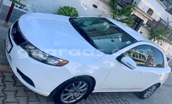 Dieundeu Occasion Kia Forte White Auto in Dakar in Dakar Dieundeu Occasion Kia Forte White Auto in Dakar in Dakar