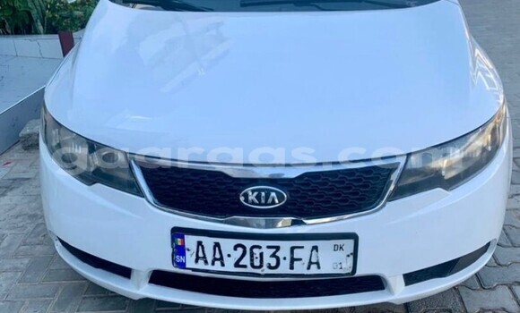 Dieundeu Occasion Kia Forte White Auto in Dakar in Dakar Dieundeu Occasion Kia Forte White Auto in Dakar in Dakar