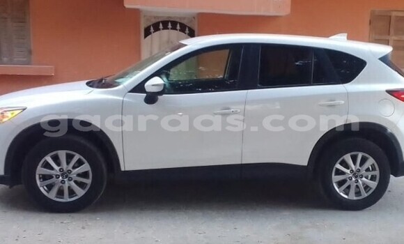 Dieundeu Occasion Mazda CX-5 White Auto in Dakar in Dakar Dieundeu Occasion Mazda CX-5 White Auto in Dakar in Dakar